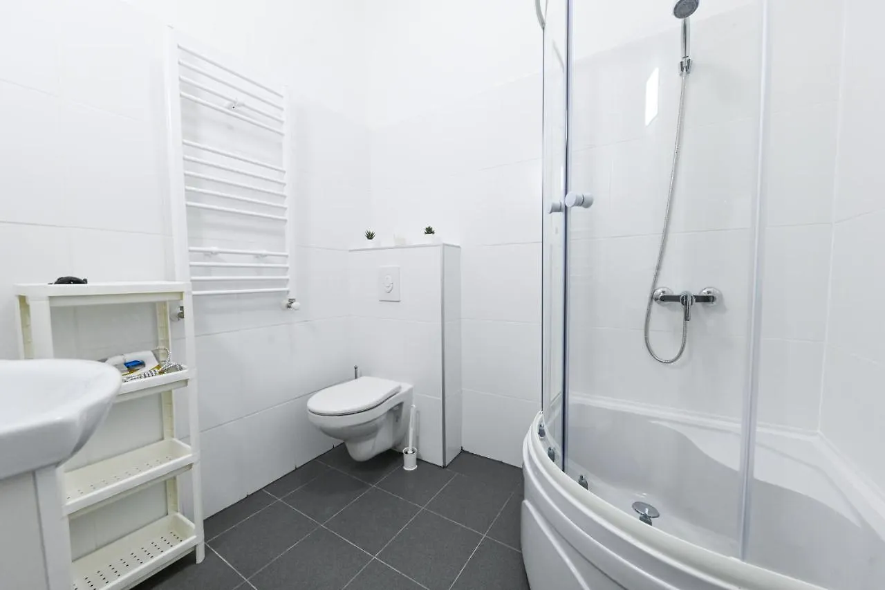 Charming Apartment In Damjanich Str., Lucas Budapest